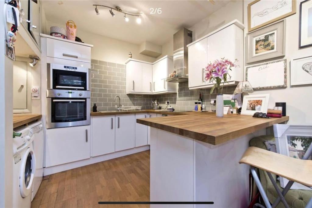 Lovely 1 Bedroom Apartment In West Kensington ลอนดอน ภายนอก รูปภาพ